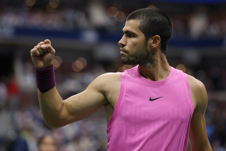 分完成本盘, 阿尔卡拉斯, dingy