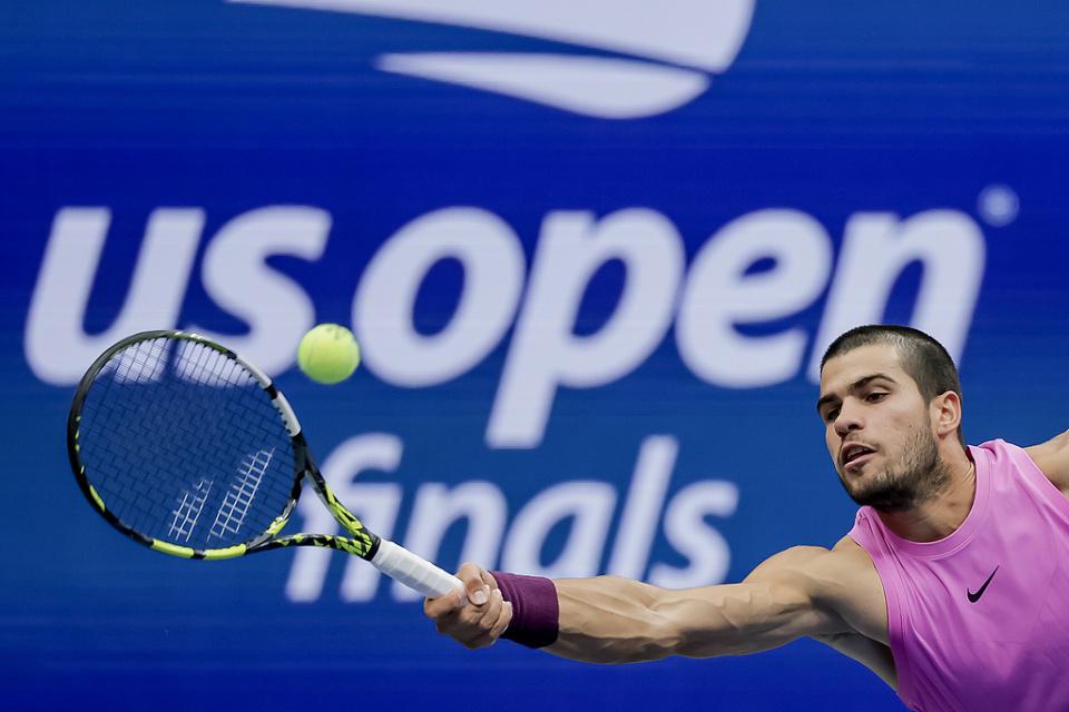 现役世界第, 的战绩为