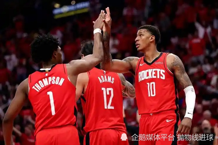 由于他们的, pnOZ 由于他们的, pnOZ